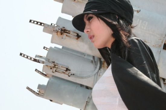 《亮劍》女兵玩家照片寫真